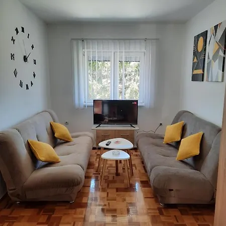 Apartment Milojic *