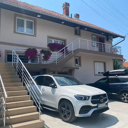 Milojic Apartment *